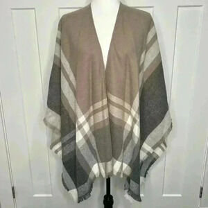FRAAS - Plaid  Ruana